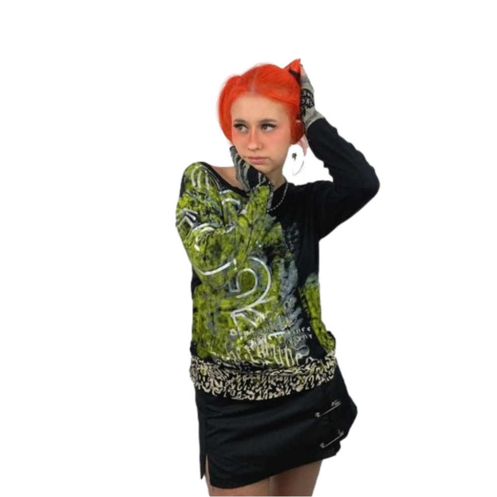 fresh fx long sleeved green/black graphic jersey knit top size small